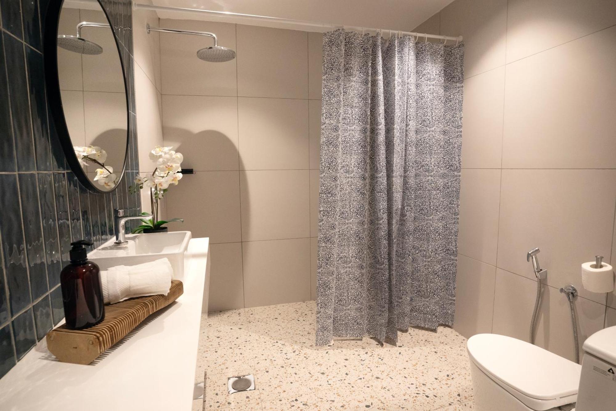 Ukiyo Suites Petaling Jaya Ngoại thất bức ảnh